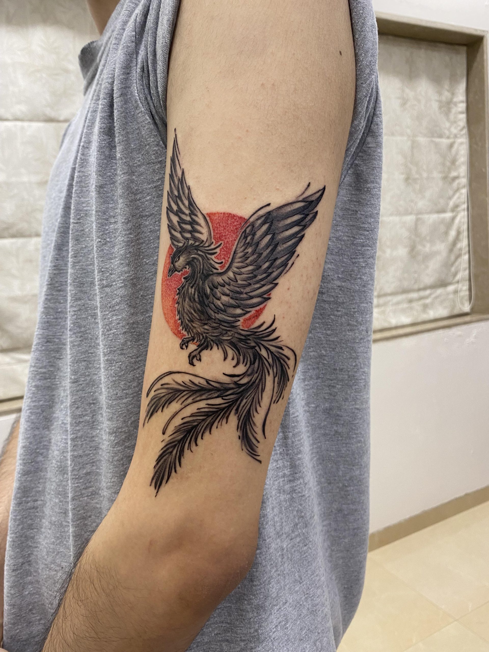 Rising Phoenix Tattoo Designs: Symbolic Ideas for Men and Feminine Back ...
