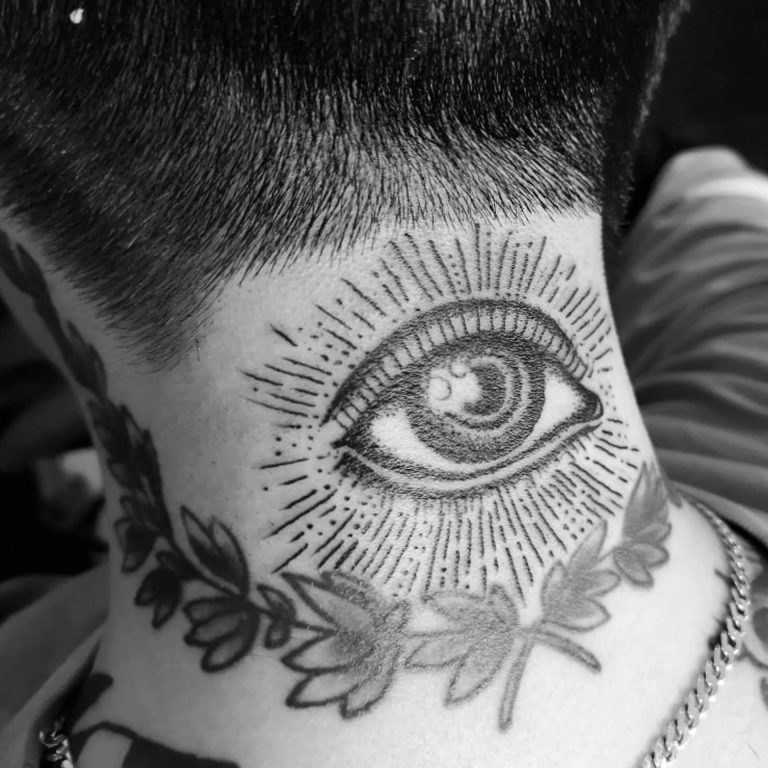 Back of Neck Tattoo Ideas for Men: Unique Designs and Small Stencil ...