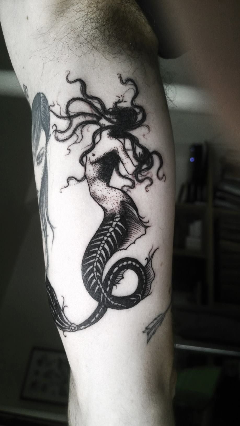 23 Siren Tattoo Ideas Dark Minimalist Traditional Meaningful Designs 23 Siren Tattoo Ideas Dark Minimalist Traditional Meaningful Designs